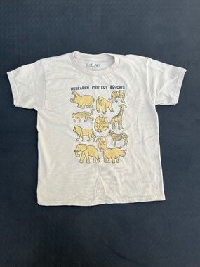 Busch Gardens 2026 Wildlife Conservation T-Shirt Small